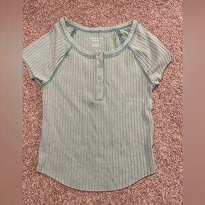 AE button-up tee; size XS!!